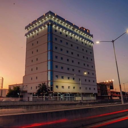 Zielo Hotel Асунсион Екстериор снимка