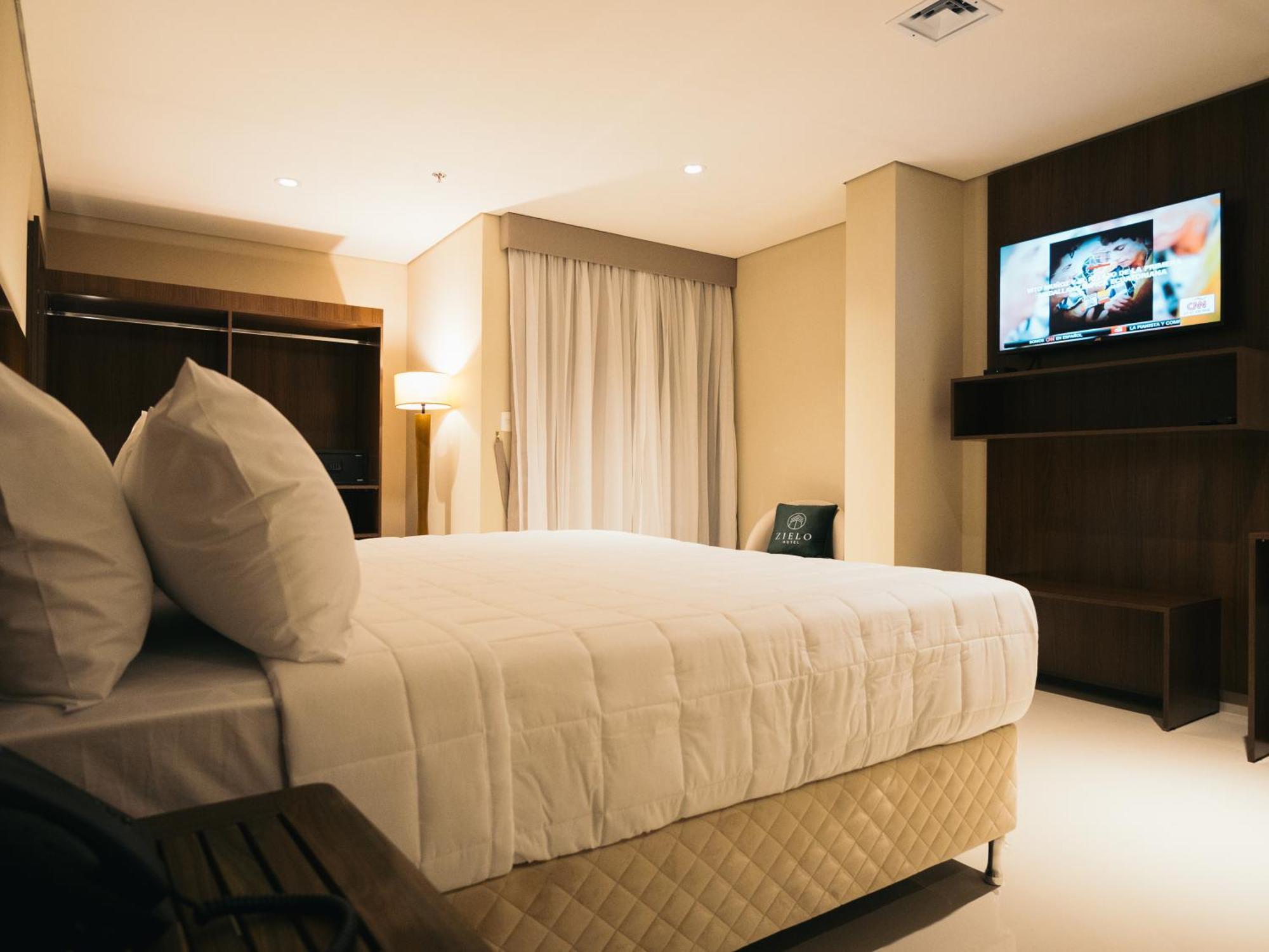 Zielo Hotel Асунсион Екстериор снимка