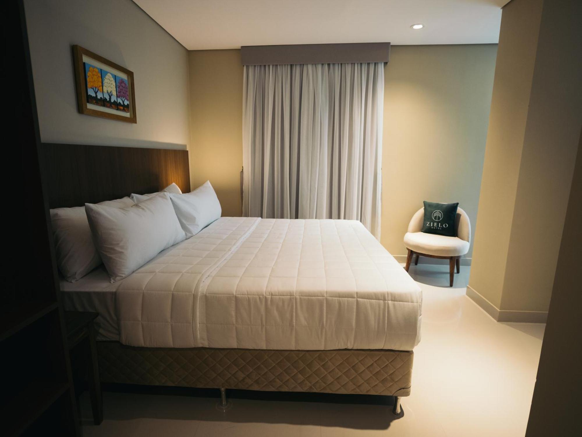 Zielo Hotel Асунсион Екстериор снимка
